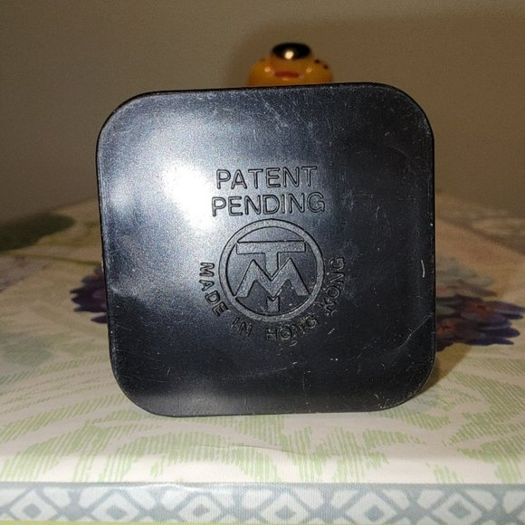 Vintage Push Button Underneath Base Toy Puppet- Lion - Picture 5 of 6